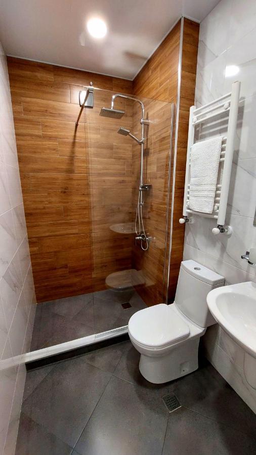 Falcon Boutique Hotel Tbilisi ภายนอก รูปภาพ
